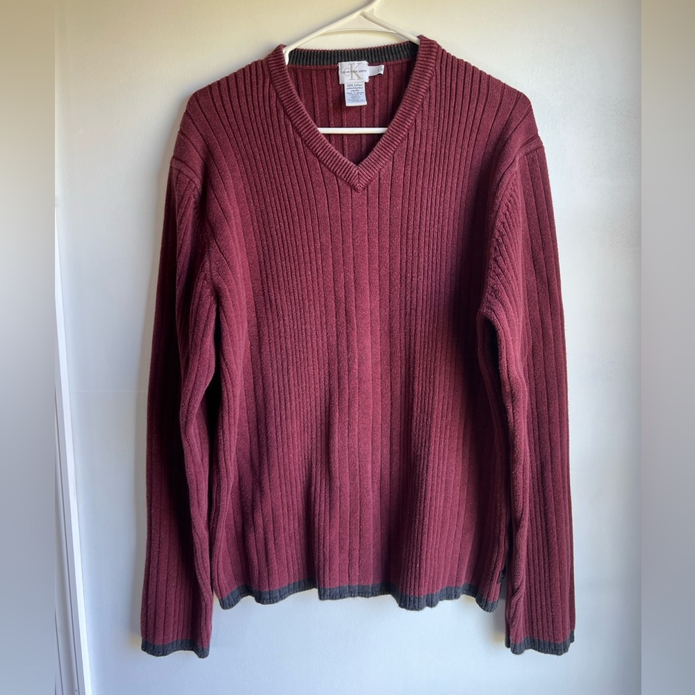men's Calvin Klein Jeans burgundy cotton v neck knit sweater size Large
